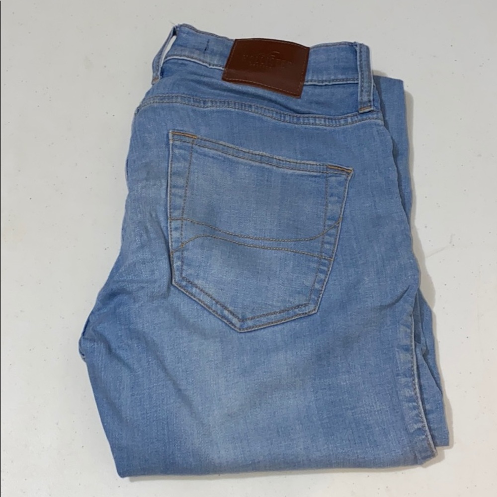 BLUE HOLLISTER SKINNY JEANS
